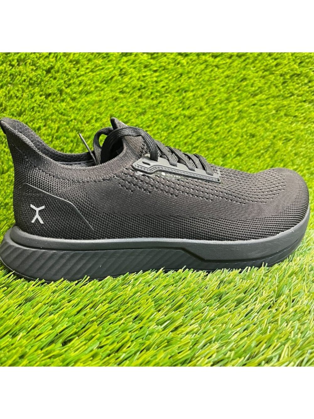 Flux Adapt Runner H2O Pro Black Womens Size 9 Mens 7.5 Athletic Shoes Sneakers